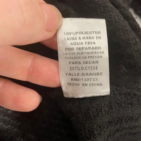 Umgee Floral Embroidered Waffle Knit Off Shoulder Sweater Size Large - Picture 7 of 8